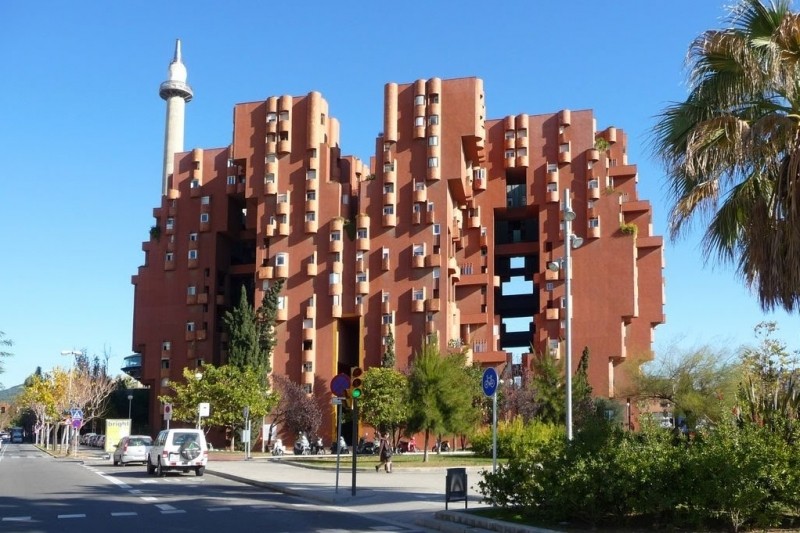 Sant Just Desvern, arquitectura singular y alta calidad de vida en el Baix Llobregat